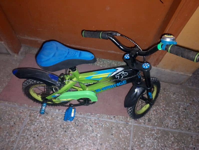 imported 12 inches cycles for sale 3 to 6 years kids k liye 7