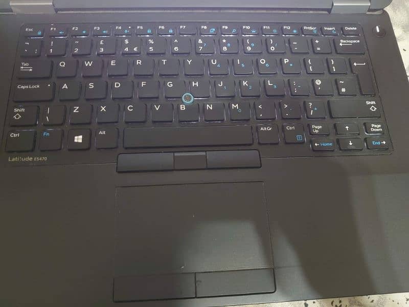 Dell Latitude e5470 1