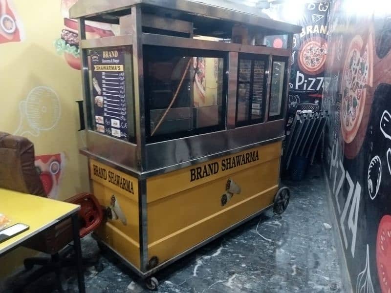 burger shawarma setup for sale mnasib price ha Saman bilkul new ha 1