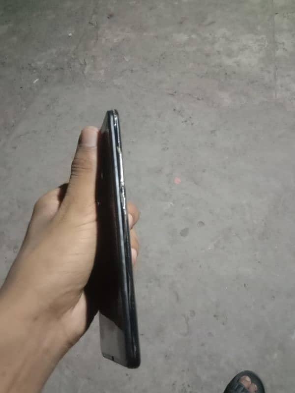 vivo y85a 4/64 official pta approved read ad 3