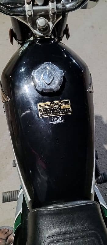 Honda CG 125 2022/23 First owner Karachi num 03278228900 8