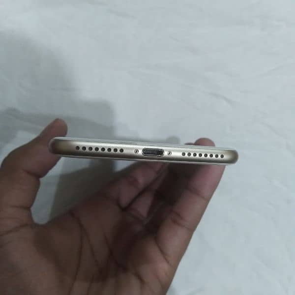 IPHONE 7 PLUS BEST CONDITION pta approved 2