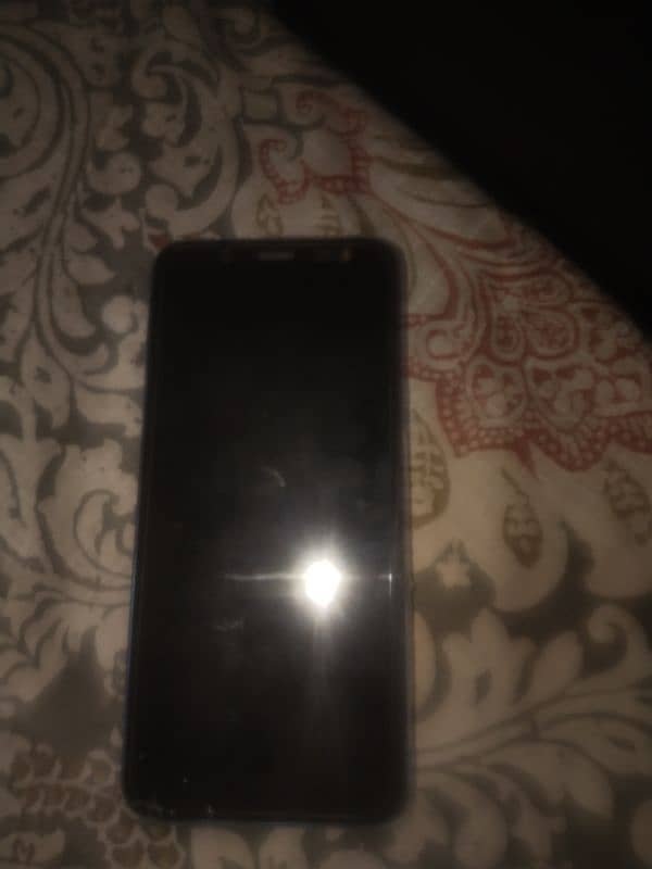 SAMSUNG J6 1