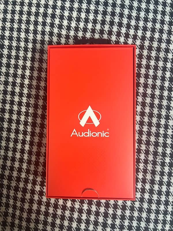 Totally New Audionic Airbud 425. 2