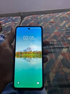 Tecno spark 20  8 256 condition all ok with box and charger 0