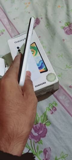 New Samsung galaxy A04s 0