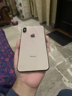 Selling Iphone XS Max Gold