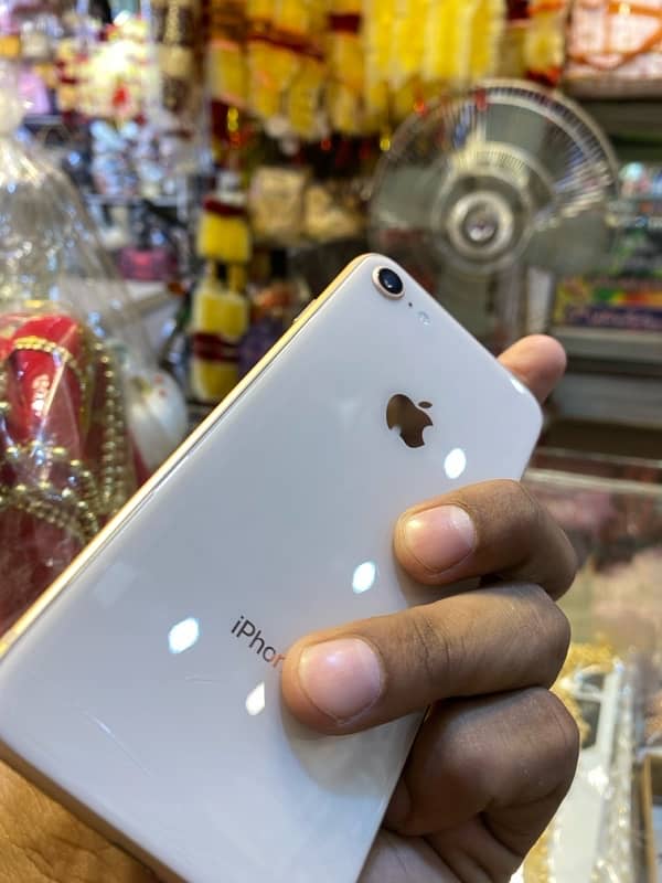 iPhone 8 pta approved  03260151629 2