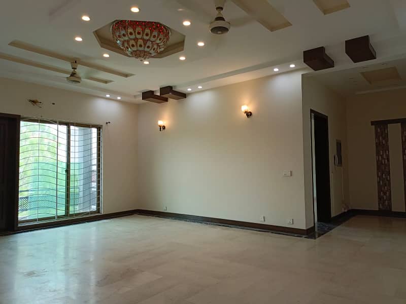 One Kanal Corner Double Unit House Available On Rent At Prime Location Of DHA Phase 06. 18