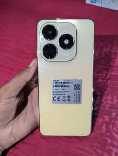 Tecno spark 20 8/ 256 official ) New, just box unboxing,one day use ! 0