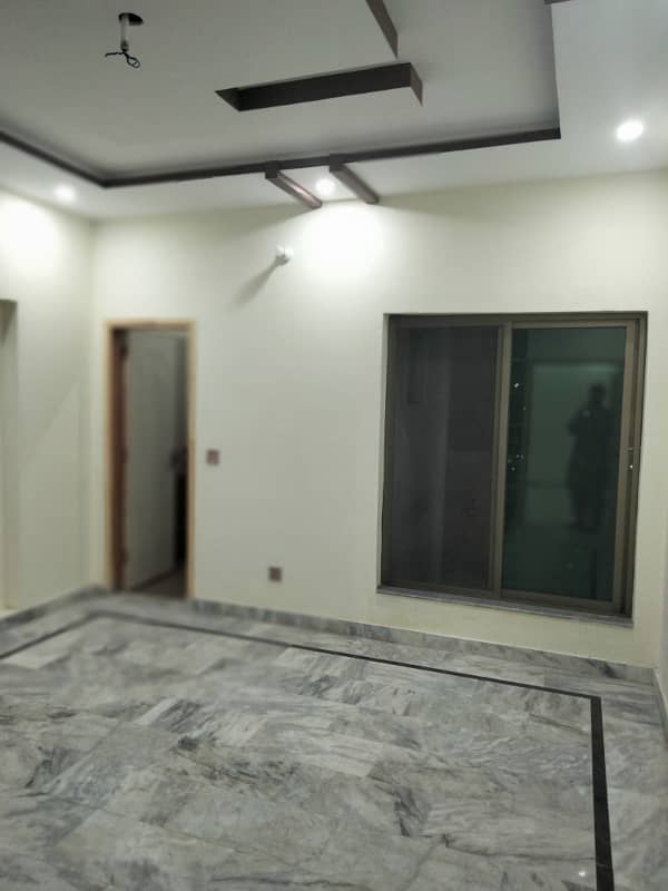 MIAN ESTATE OFFERS 10 MARLA 2nd floor portion FOR RENT 3