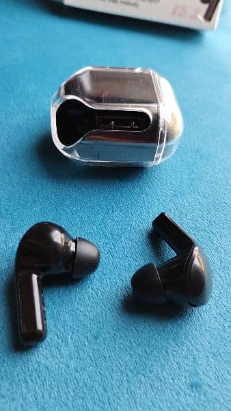 AirPods Pro Gen 2 Plus 3