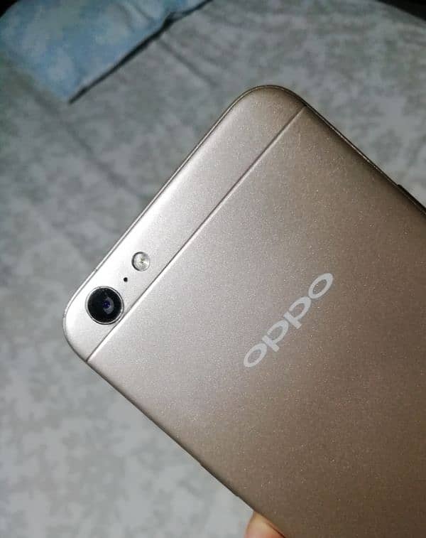 oppo a57 3Gb / 32Gb Mobile 4G \ No vivo infinix tecno huawei samsung 2