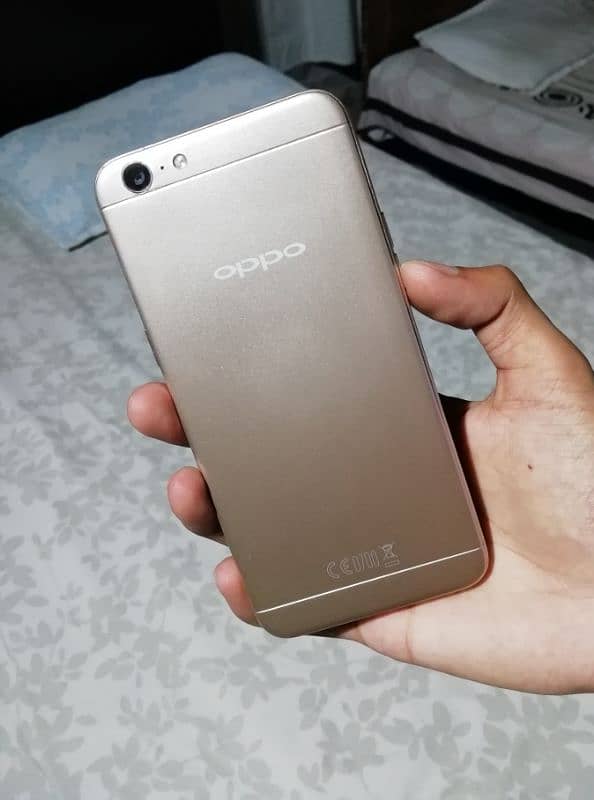 oppo a57 3Gb / 32Gb Mobile 4G \ No vivo infinix tecno huawei samsung 3