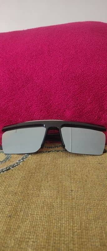 Men's and Women's Glasses 9