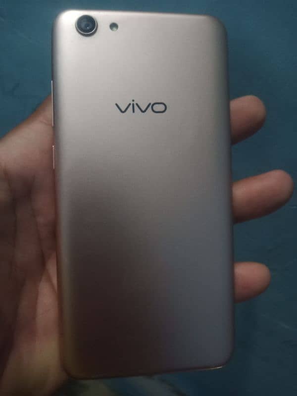 vivo 1724 3/32 original no fault Pta approved double SIM very nice 1