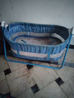 baby cot available