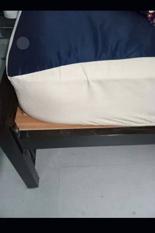 Single Bed with Spring Mattress 5