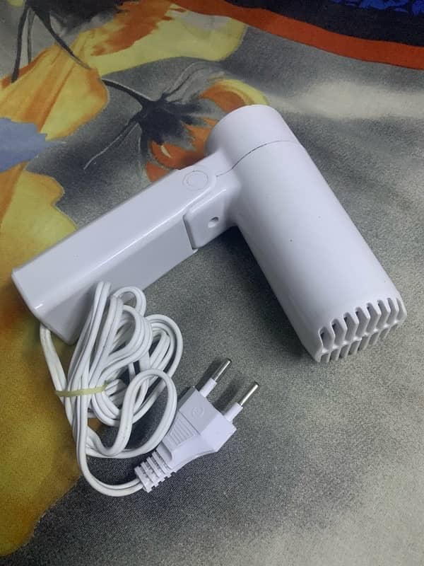 urgent sale hair dryer in good condition 2