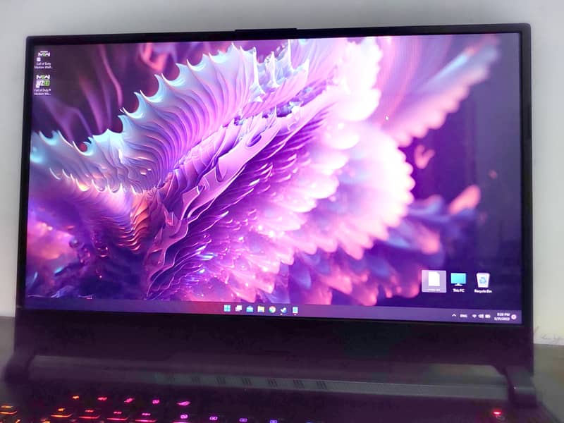 Gaming Laptop : Asus ROG Strix,17Inch,144HZ,RTX 2070/8GB,32GB/1TB 5