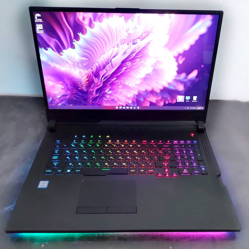 Gaming Laptop : Asus ROG Strix,17Inch,144HZ,RTX 2070/8GB,32GB/1TB 6