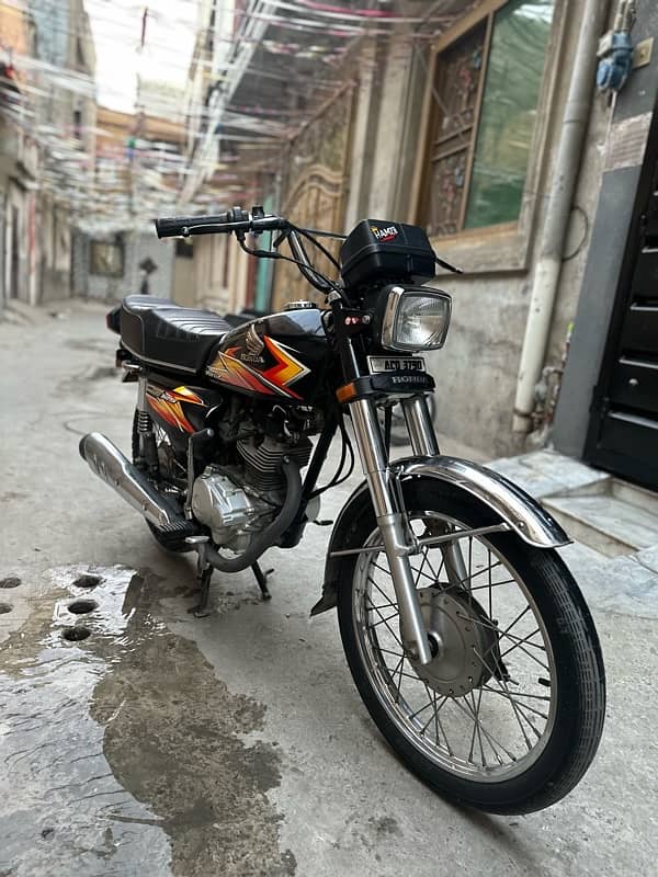 Honda 125 neat n clean 4