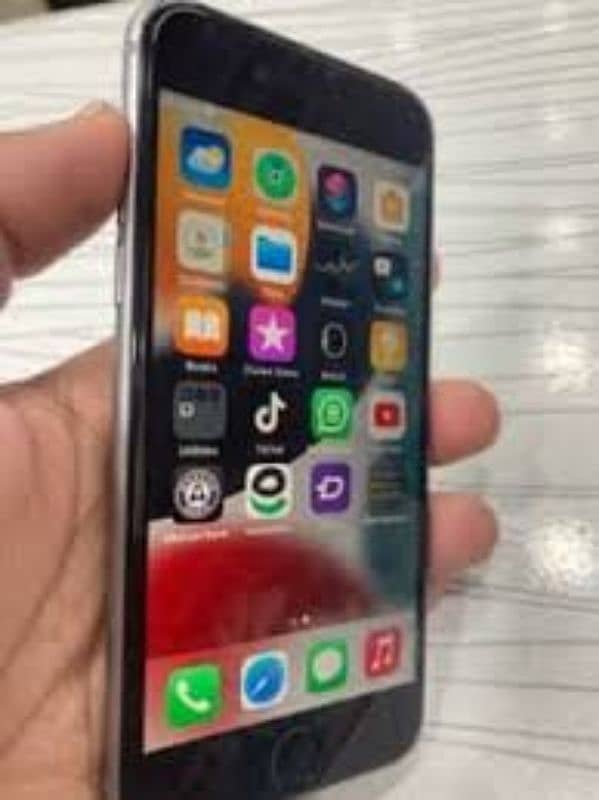 iPhone sale karna ha urgent 03205703148 2