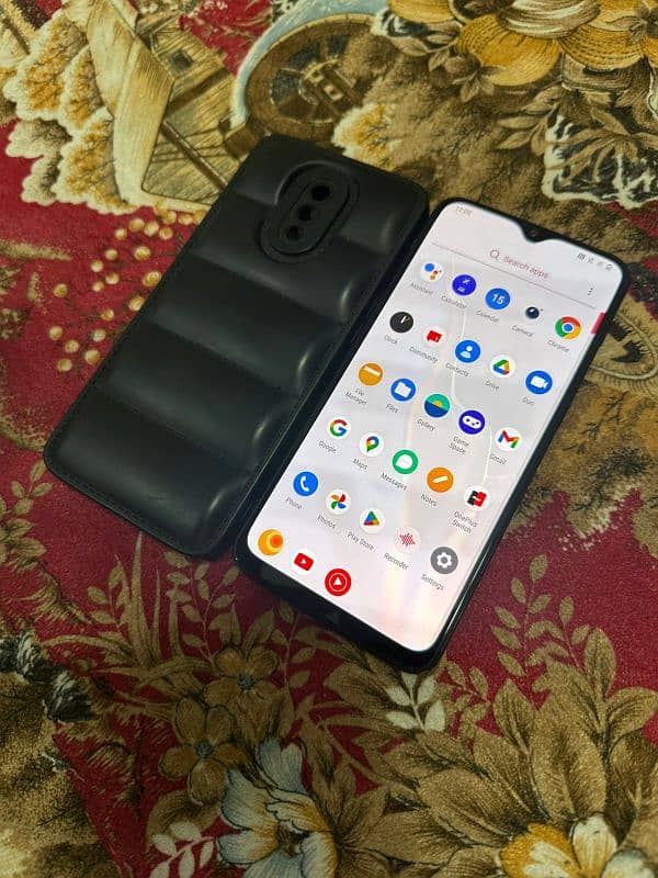 one plus 6t 8/256 non pta for sale read add plz 1