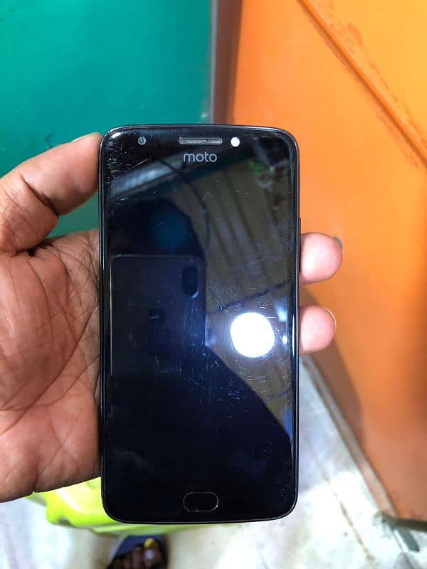 Moto E4 Urgent sell 0