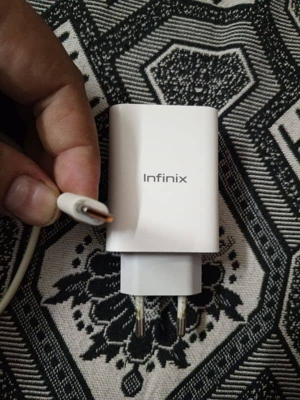 Infinix 33W original charger and cable 6