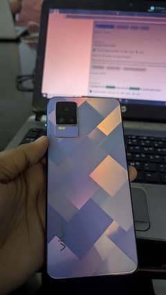 Vivo v21e