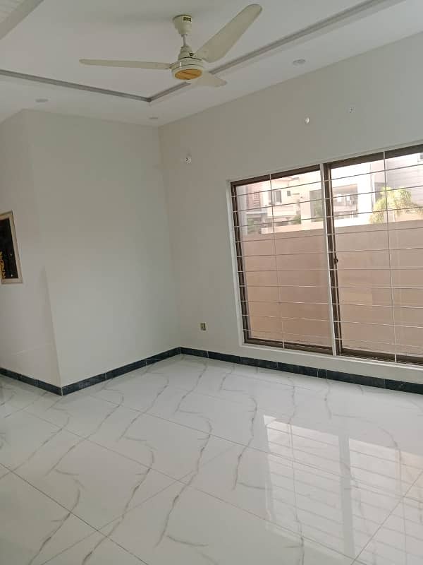 10 MARLA BEAUTIFUL HOUSE FOR RENT IN FAZAIA HOUSING SCHEME 9