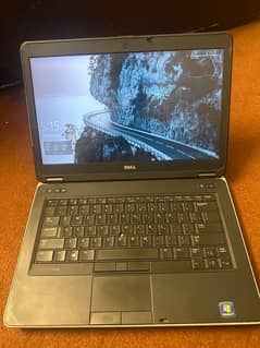 Dell Latitude E6440 core i7 3Gen 0