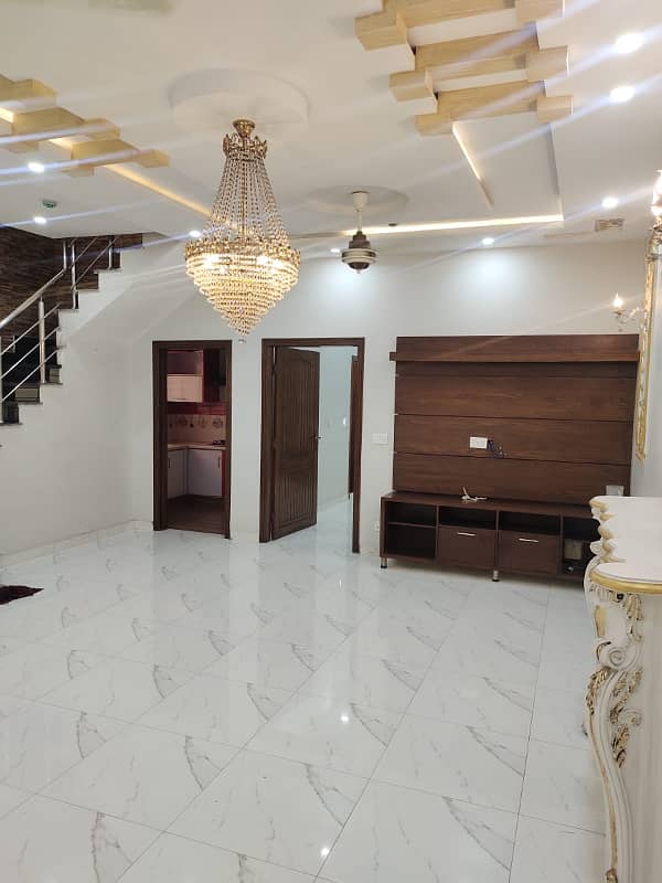 5 MARLA BEAUTIFUL HOUSE AVAILABLE FOR RENT IN DHA RAHBER 11 SECTOR 2 BLOCK N 15