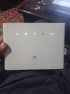 Huawei 4G WiFi SIM Router (Jazz, Zong, Telenor, ufone)