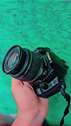 Canon 400D DSLR, with 18-55mm Lens condition 9/10