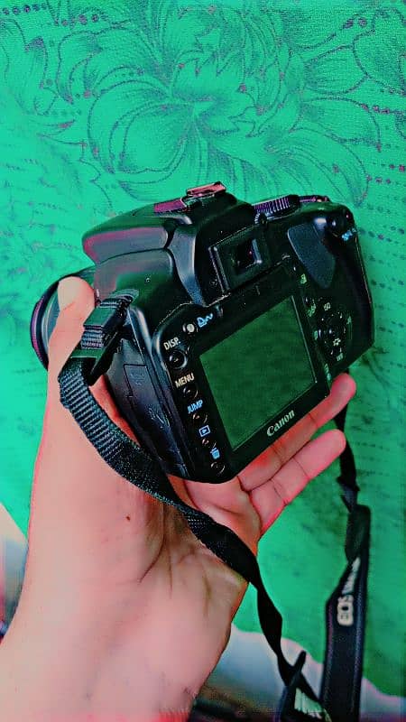 Canon 400D DSLR, with 18-55mm Lens condition 9/10 1