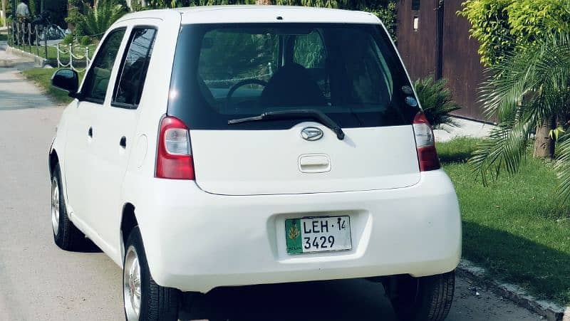 Daihatsu Esse 2010 6