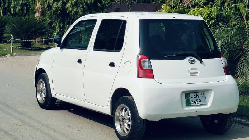 Daihatsu Esse 2010 7