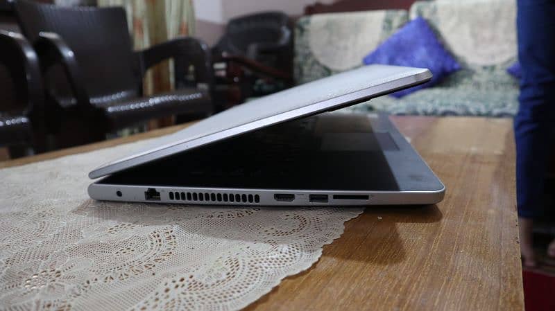 Laptop i7, 6th generation 3