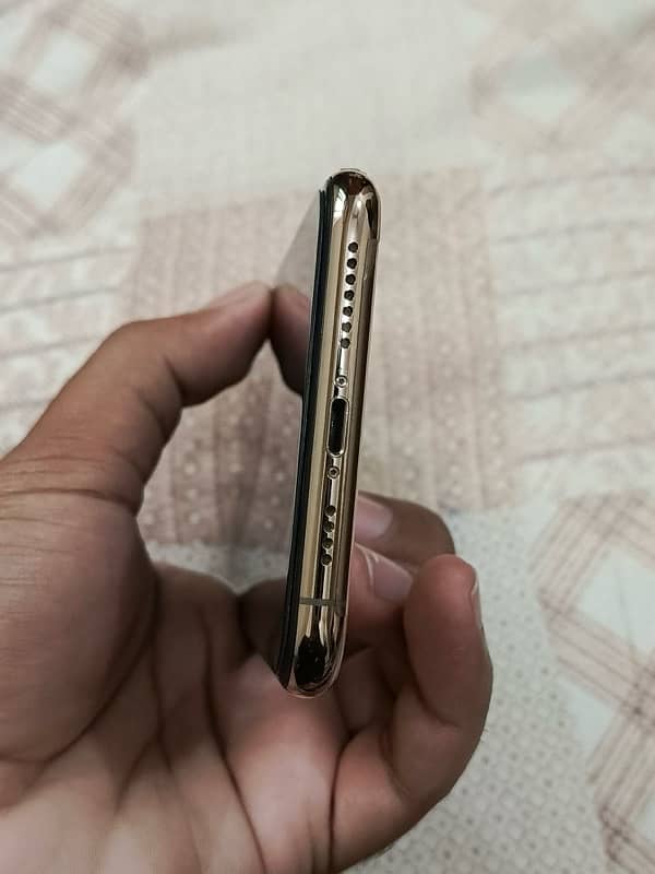 Iphone 11 Pro max Jv non pta in lush condition in 92 battery health 11