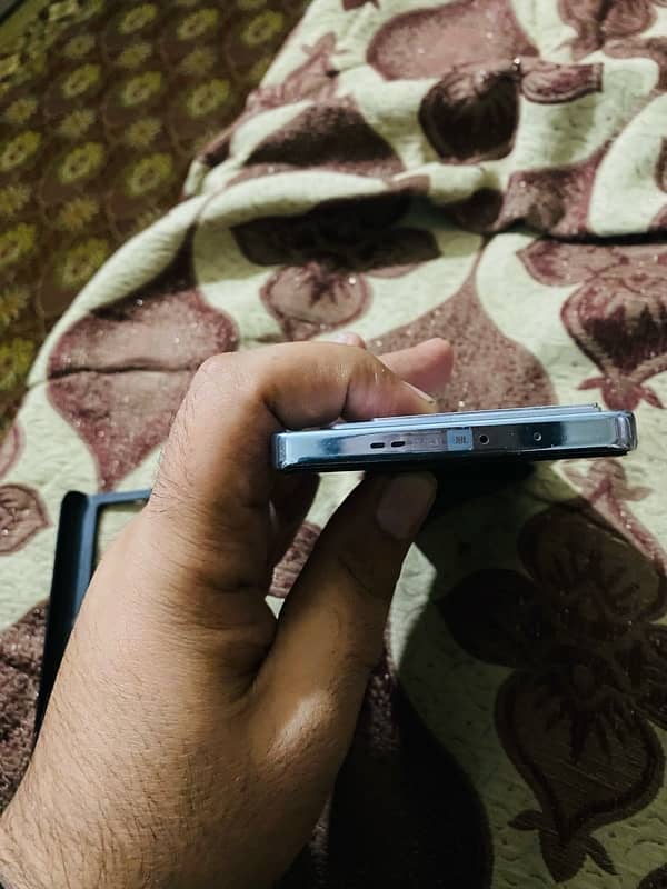 Infinix GT20 Pro (24gb/256gb) 3