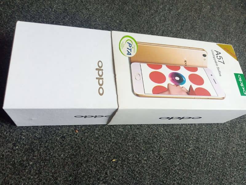 oppo A57 box 1