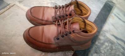 kids chines boots size13