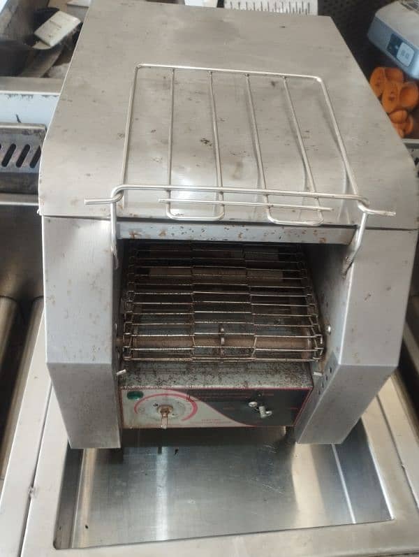 toasters conveyor imported 1