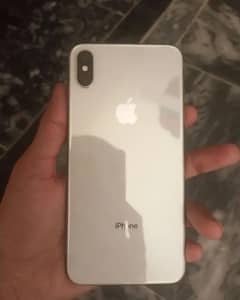 I phone xs Max 256gb non pta 10by10 halt 79 need cash jazak Allah