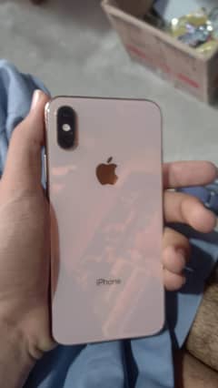 Iphone XS Golden 64 GB Non PTA IOS 18 Updated 03/04/014/6810