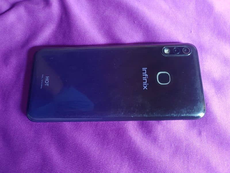 infinix hot 8 lite 2/32 4