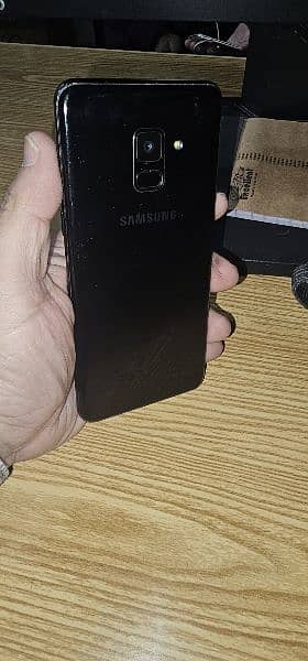 samsung A8 0