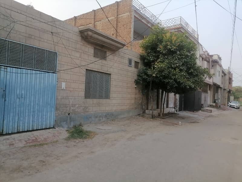 Single Storey House For Sale in Shadman Town Main Sargodha Road 2